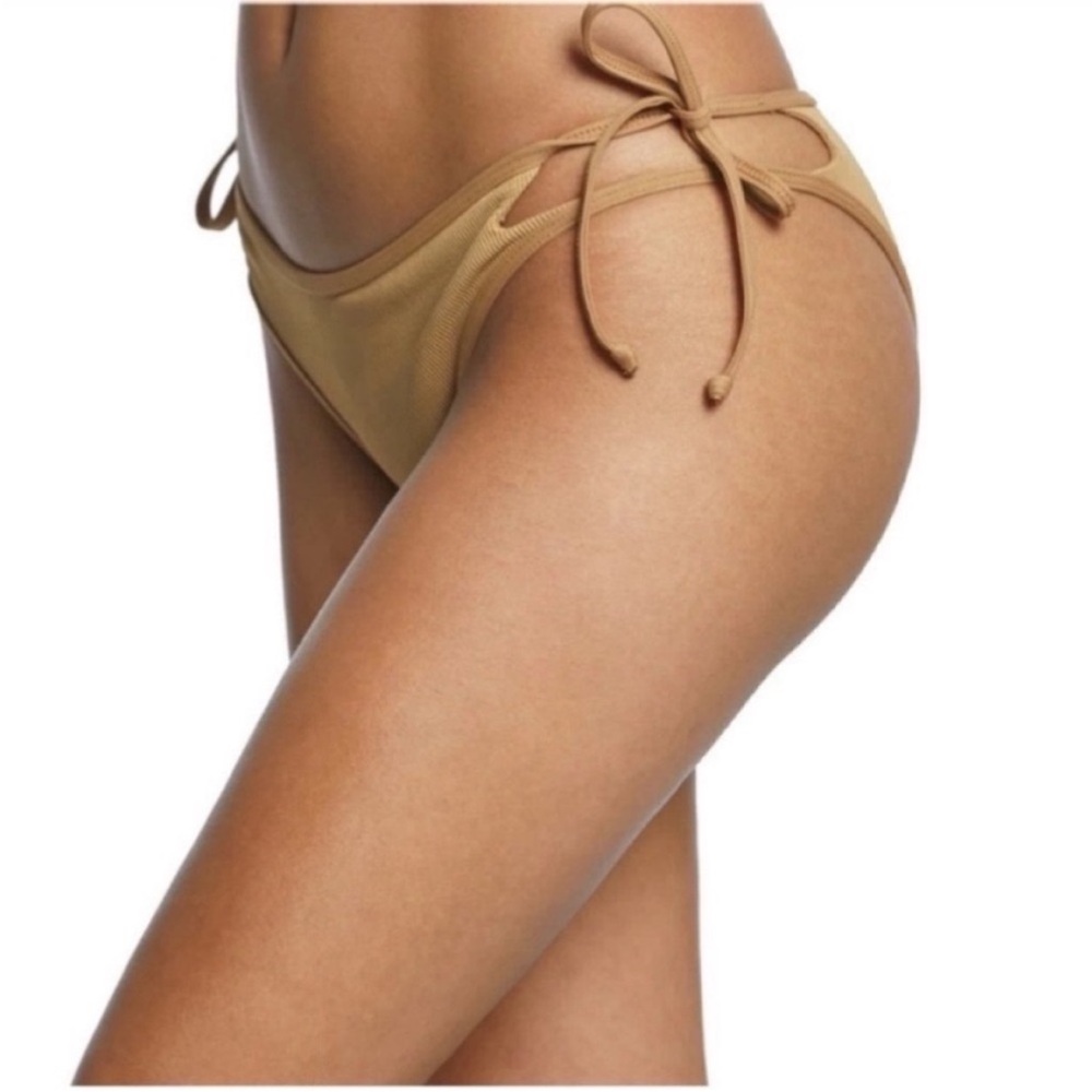 L*Space ridin high ribbed string bikini bottoms tan S like new